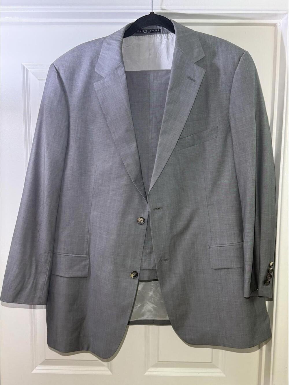 Hugo Boss Men’s Gray 2 Piece Suit Cerruti Metallizzato Made in USA